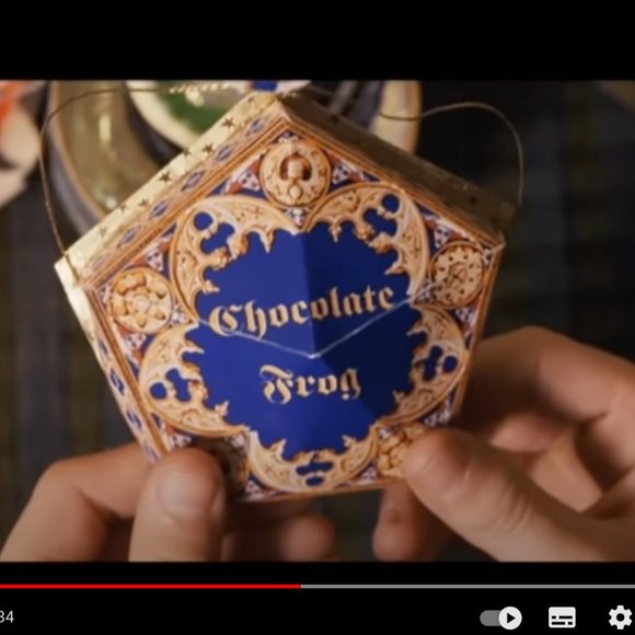 Harry Potter Honey Chocolate Frog Box HoneyDukes Enamel Pin - Picture 6 of 9